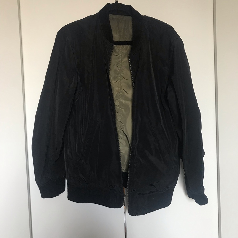 BP. Reversible bomber jacket
